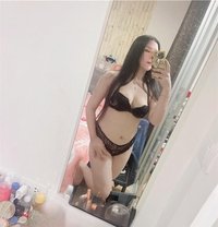 Monly - puta in Pattaya