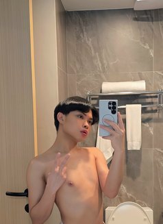 Monna Mi - masseur in Bangkok Photo 6 of 6