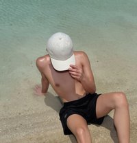 Monna Mi - masseur in Doha