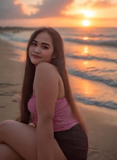 Monny - escort in Muscat Photo 3 of 5