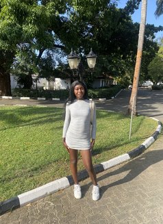 Monroe - Transsexual escort agency in Nairobi Photo 5 of 5