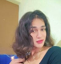 Monster Dick Dimple - Acompañantes transexual in Hyderabad