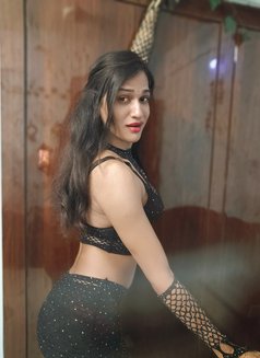 Monster Dick Dimple - Acompañantes transexual in Hyderabad Photo 4 of 4
