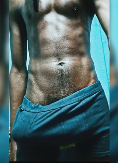 Monster Dick - Male escort in Nairobi Photo 11 of 11