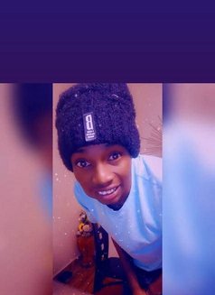 Monster Dick - Male escort in Nairobi Photo 3 of 8