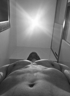 Monster for Sugar Mommies 🥵 - Male escort in Hyderabad Photo 1 of 2
