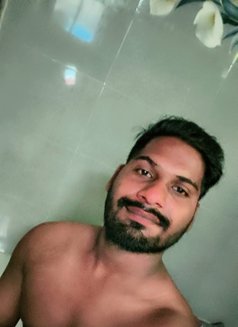 Monster - Acompañantes masculino in Mumbai Photo 6 of 7