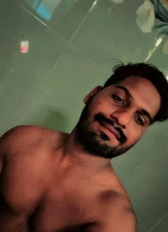 Monster - Acompañantes masculino in Mumbai Photo 7 of 7
