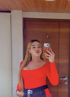 Monster Queen big cook - Transsexual escort in Candolim, Goa Photo 23 of 23