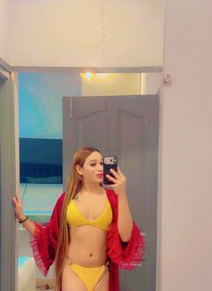 Monster Queen super big cook - Transsexual escort in Hyderabad Photo 26 of 27