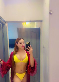 Monster Queen super big cook - Transsexual escort in Hyderabad Photo 27 of 27