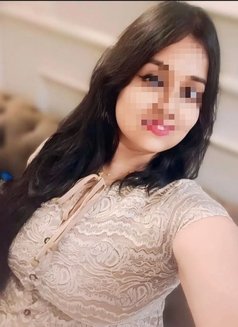 Monu - escort in New Delhi Photo 2 of 3