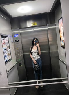 Mookda - Transsexual escort in Bangkok Photo 11 of 14