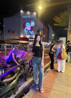 Mookda - Transsexual escort in Bangkok Photo 12 of 14