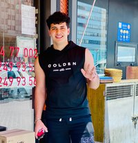 mohammed - Male companion in Abu Dhabi