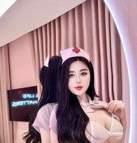 Moon Full Service - escort in Dubai Photo 8 of 8
