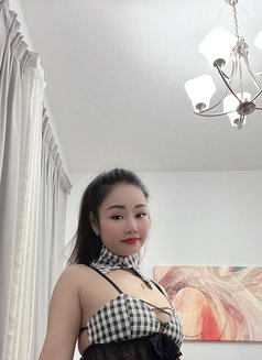 Moon Full Services - escort in Dubai Photo 10 of 10