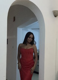 Moon - Transsexual escort in Mumbai Photo 15 of 20