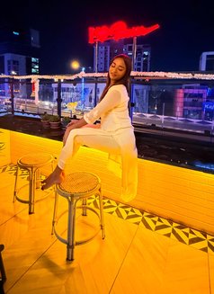 Moon - Acompañantes transexual in Mumbai Photo 20 of 20