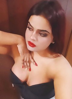 Moon Porn Sta - Transsexual escort in Hyderabad Photo 26 of 28
