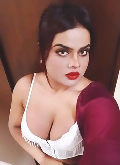 Moon Porn Sta - Transsexual escort in Hyderabad Photo 28 of 28