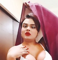 Moon Porn Sta - Transsexual escort in Pune Photo 22 of 30
