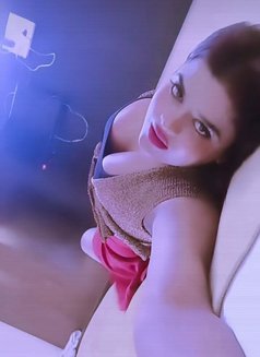Moon Porn Sta - Transsexual escort in Mumbai Photo 28 of 30