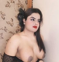 Moon Porn Sta - Transsexual escort in Mumbai