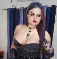 Moon Porn Sta - Transsexual escort in Pune Photo 30 of 30