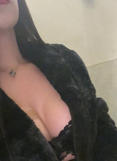 Moon 🫶 - escort in Osaka Photo 9 of 15