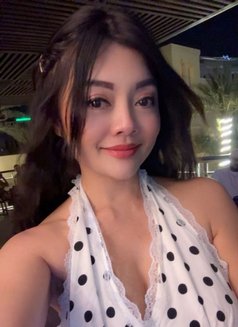 Moon - escort in Muscat Photo 9 of 13