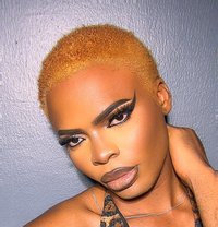 Moonlightdoll - Acompañantes transexual in Lagos, Nigeria