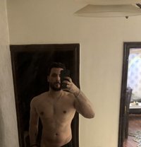 Moood - Male escort in Riyadh