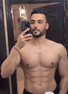 Moood - Male escort in Riyadh Photo 9 of 9