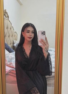 Layla - Transsexual escort in Riyadh Photo 12 of 19