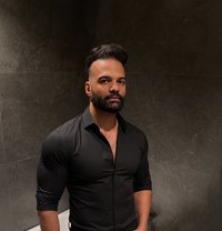 Mora - Acompañantes masculino in Riyadh