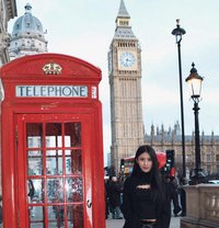 Mora From Asia - puta in London Photo 4 of 18