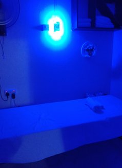 Moraa - masseuse in Nairobi Photo 2 of 5