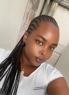 Moraa - masseuse in Nairobi Photo 4 of 8