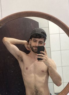 Morad - Male escort in Sharjah Photo 1 of 1