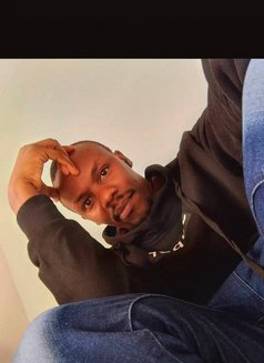 Morgan - Acompañantes masculino in Nairobi Photo 3 of 3