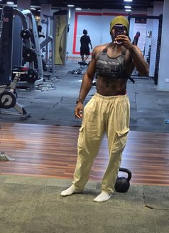 Morgan - Male escort in Doha Photo 1 of 2