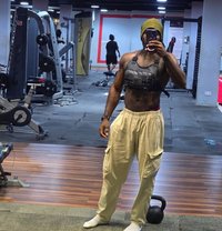 Morgan - Male escort in Doha