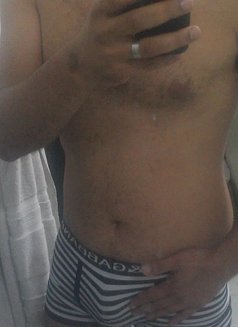 Moris - Male escort in Cairo Photo 1 of 3