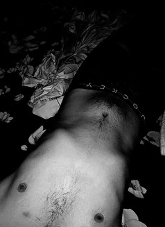 Moriss - Male escort in Noida Photo 7 of 8