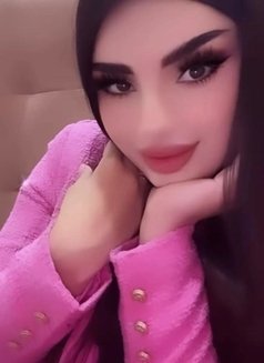 Jeddah Escort