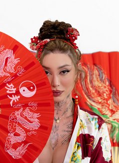 Moscardiniema - Transsexual escort in Bangkok Photo 27 of 27