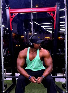 Moses in Jeddah - Male escort in Jeddah Photo 17 of 23