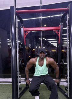 Moses in Jeddah - Male escort in Jeddah Photo 22 of 23