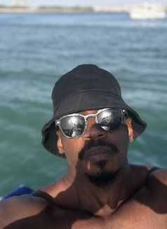 Moses in Jeddah - Male escort in Jeddah Photo 25 of 30